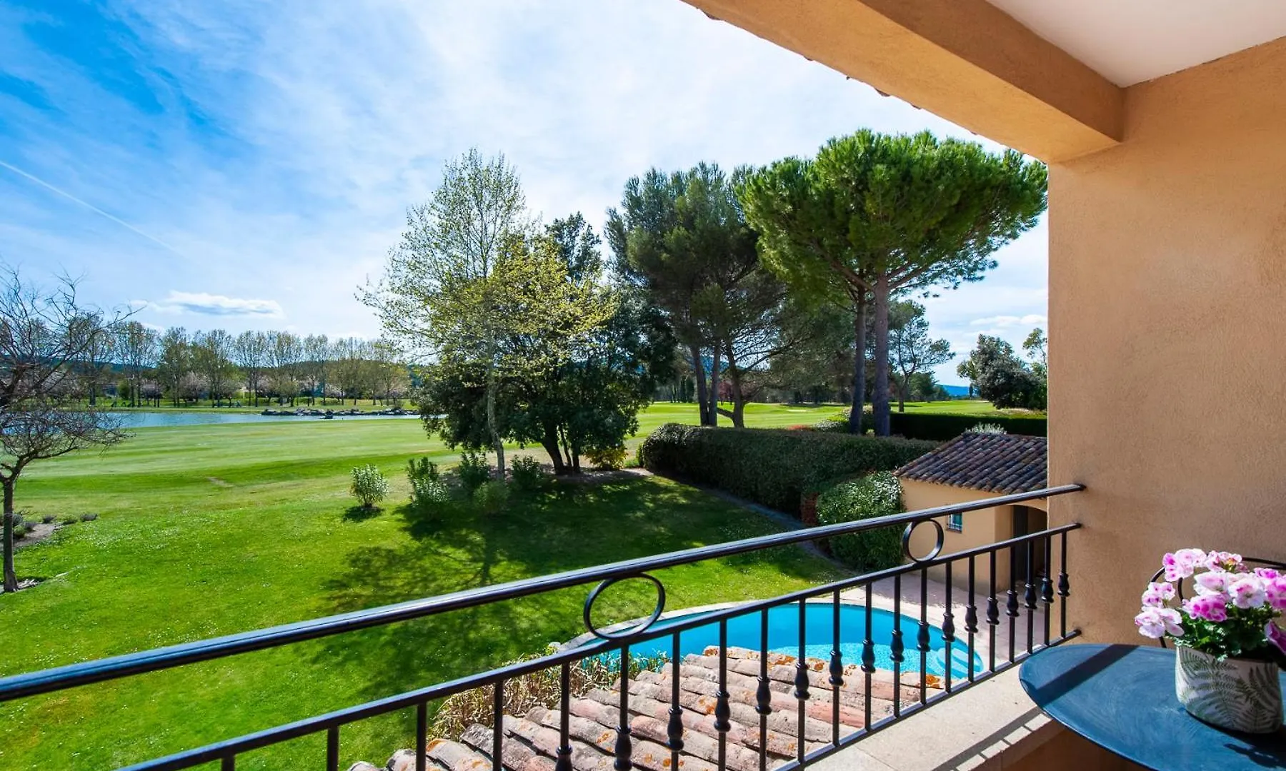 Villa-Provence-Pont-Royal Mallemort Villa